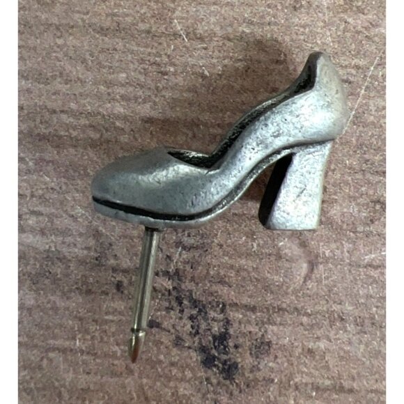 Vintage Robinwood Shoe-Shaped Push Pins In Original Tin - Picture 3 of 3